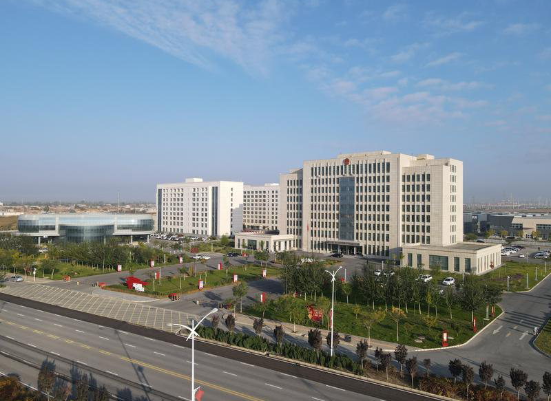 武汉滴水智能科技公司考察组来秦川园区考察